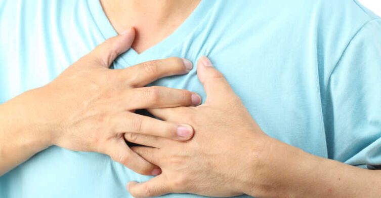 გულმკერდის ოსტეოქონდროზი ხშირად ვლინდება ტკივილით გულის არეში